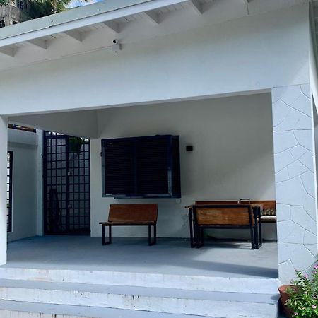 Gordon Town Kotch Hostel Kingston Exterior photo