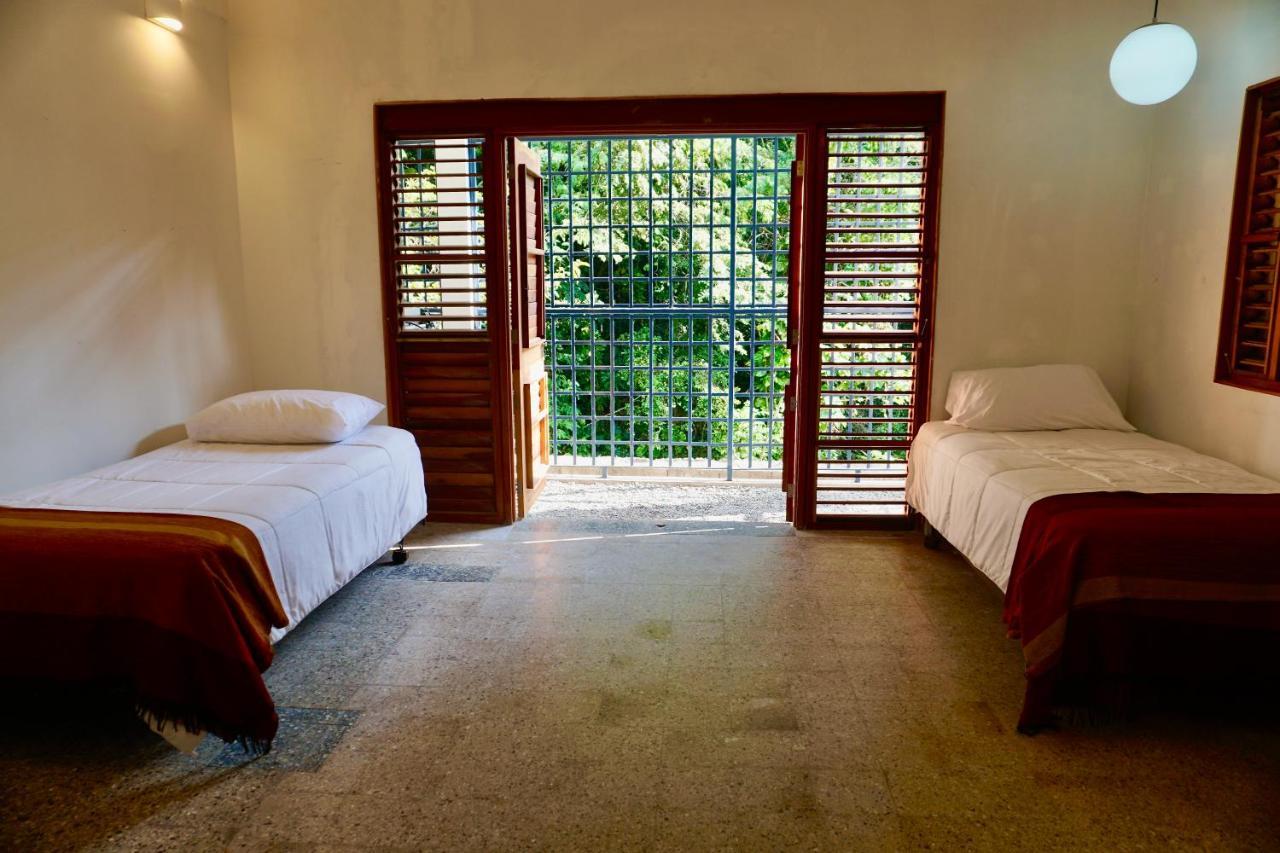 Gordon Town Kotch Hostel Kingston Exterior photo