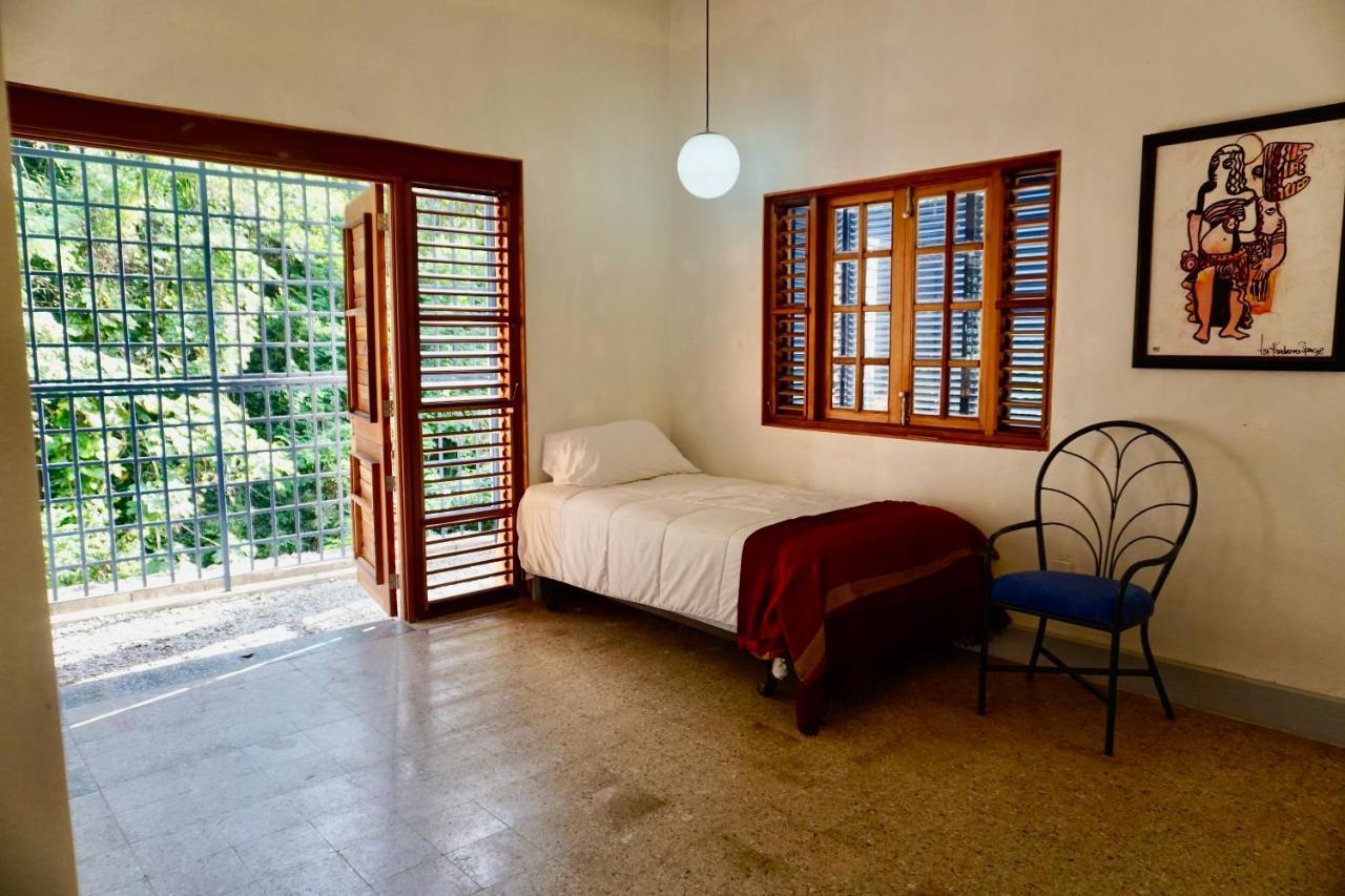 Gordon Town Kotch Hostel Kingston Exterior photo